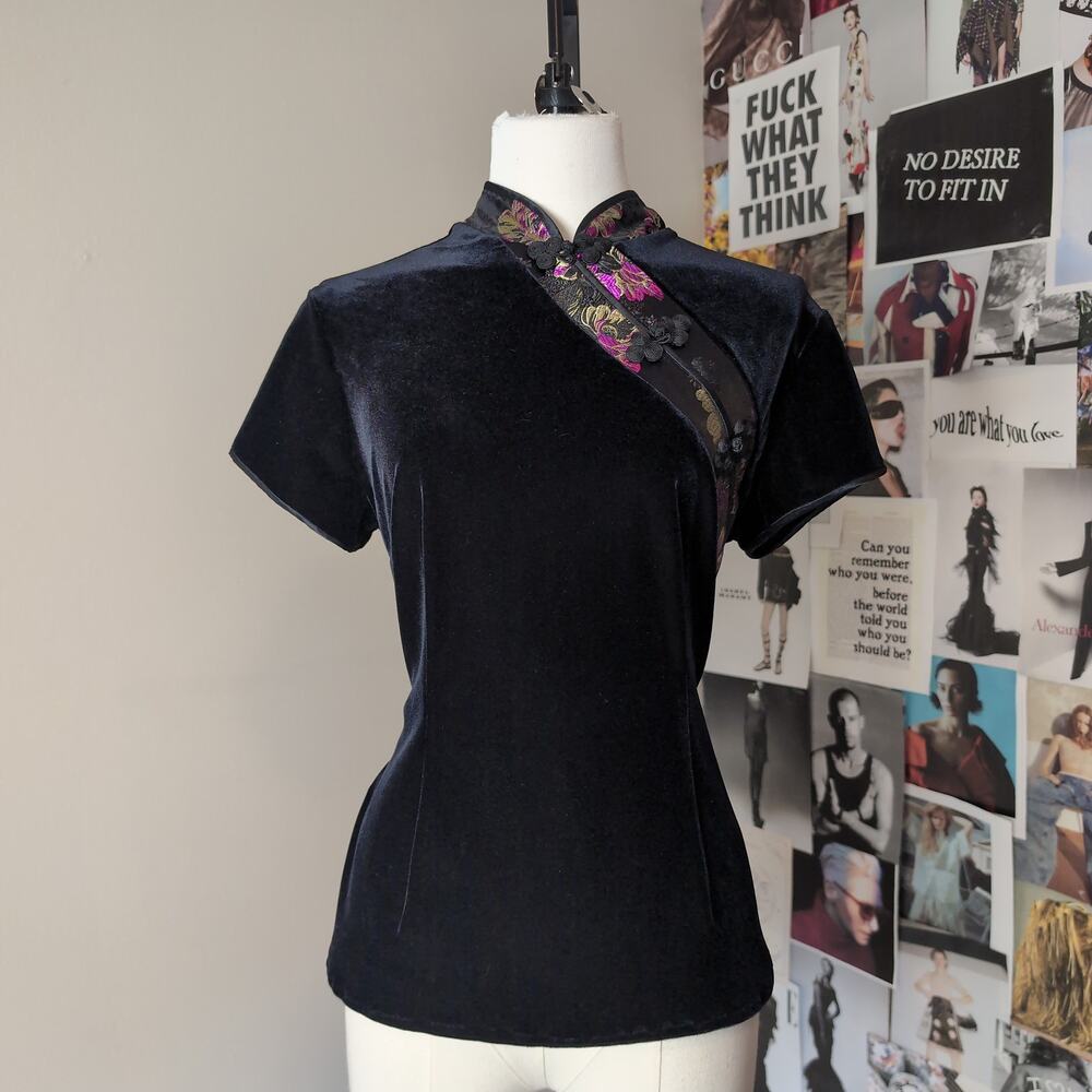 Velvet Mandarin Collar Vintage Top